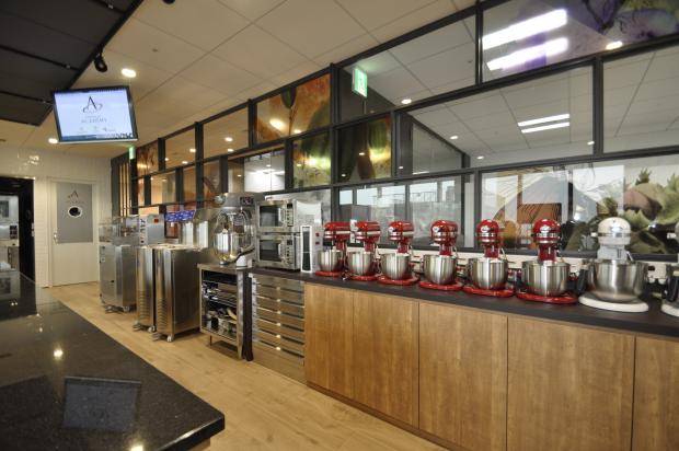 Tokyo Chocolate Academy Center