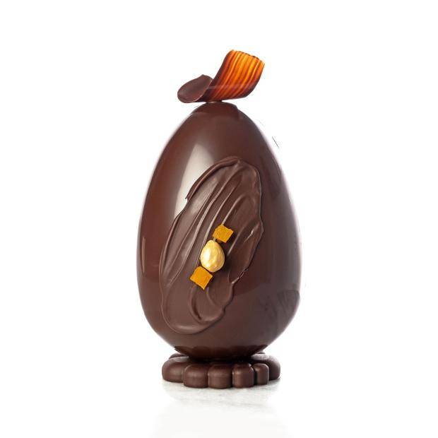 Ovo Pralin com Damasco e Avelã